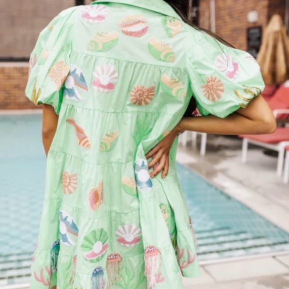 Queen of Sparkles size medium seafoam green seashell dress! - Picture 4 of 5
